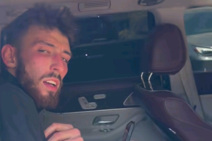 pp电子模拟器-塔图姆推荐了切特偷看美女的视频！哈利伯顿评论：看擦边？